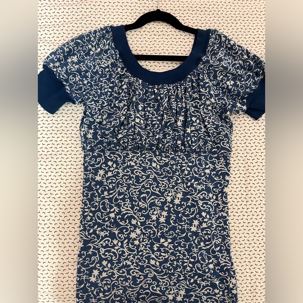 New T-shirt Hard Tail Size Small Navy And White Color Short Sleeve